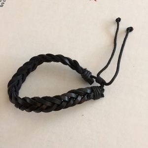 Black braided leather surfer 🏄‍♀️ bracelet
